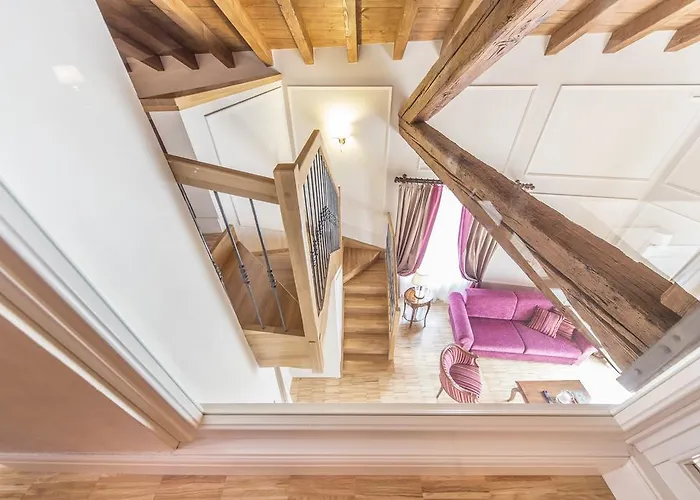 Lady Capulet * Verona