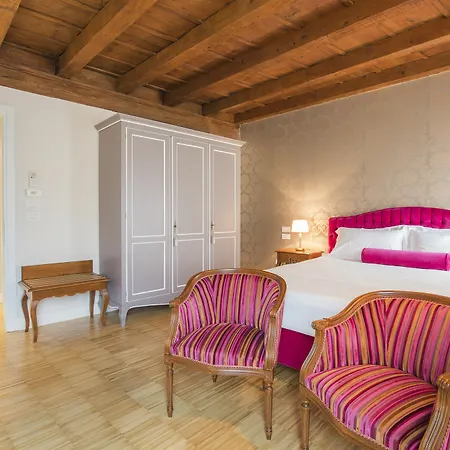 Lady Capulet Apartment *