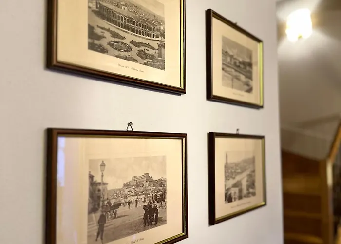 Lady Capulet * Verona